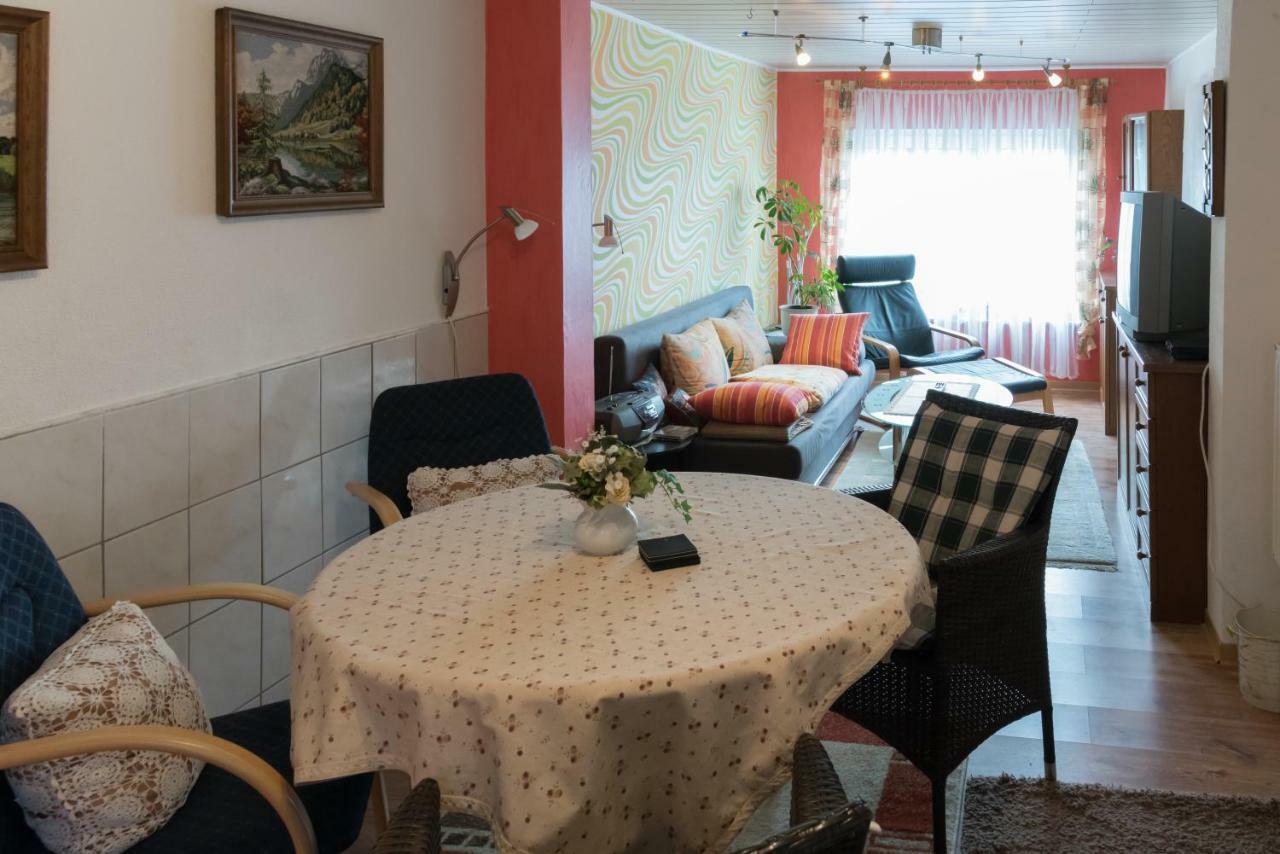 Ferienwohnung Buettner Solms-Oberbiel Extérieur photo