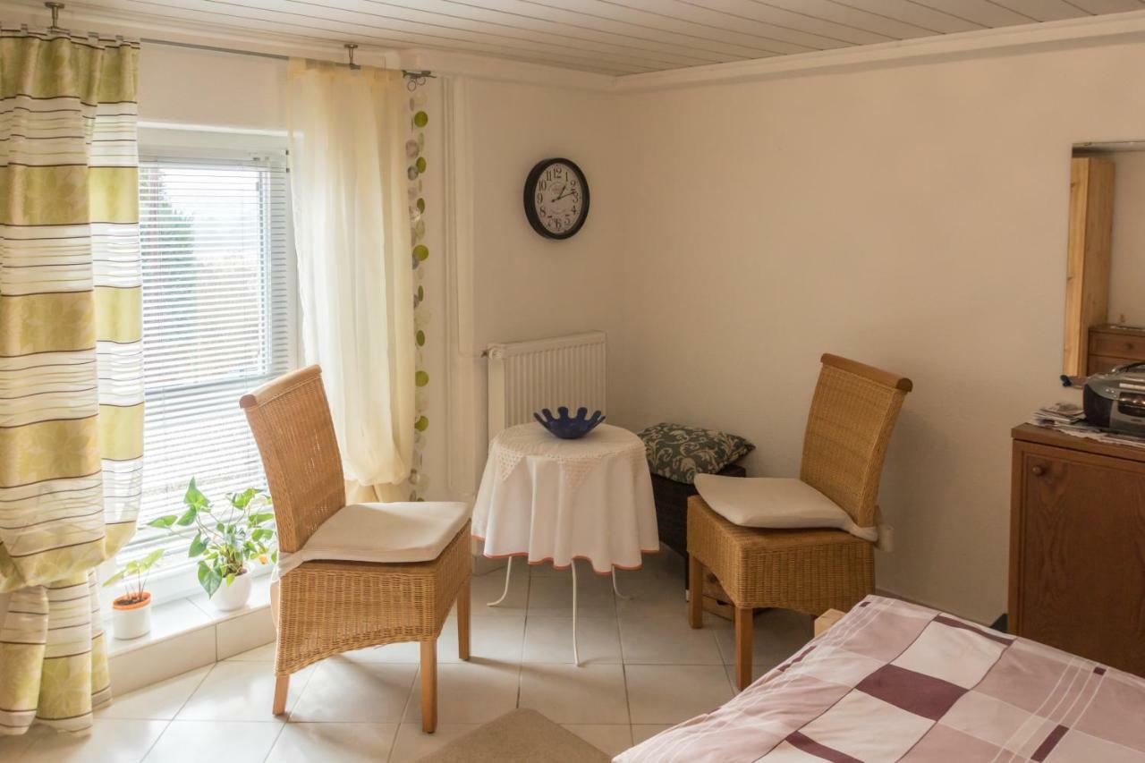 Ferienwohnung Buettner Solms-Oberbiel Extérieur photo